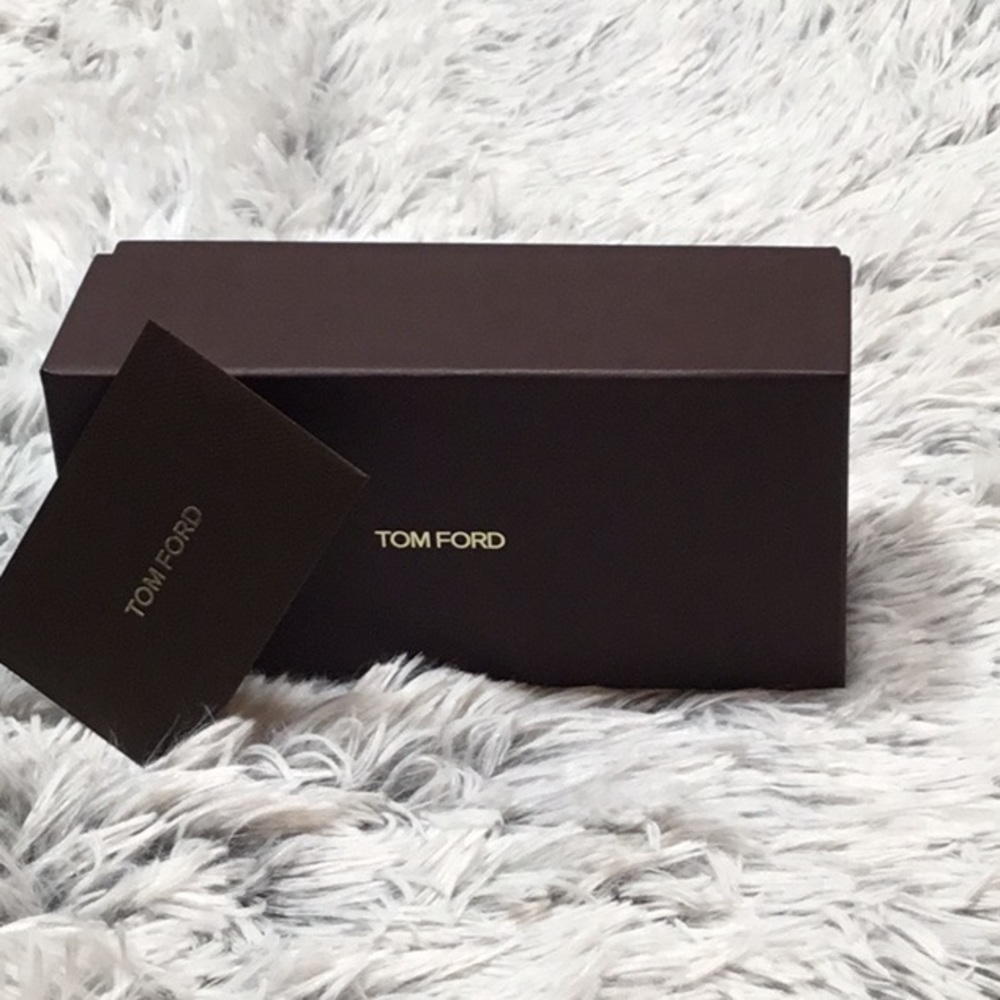 TOM FORD empty sunglasses box